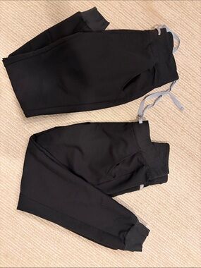 FIGS Black Jogger Scrub Pants